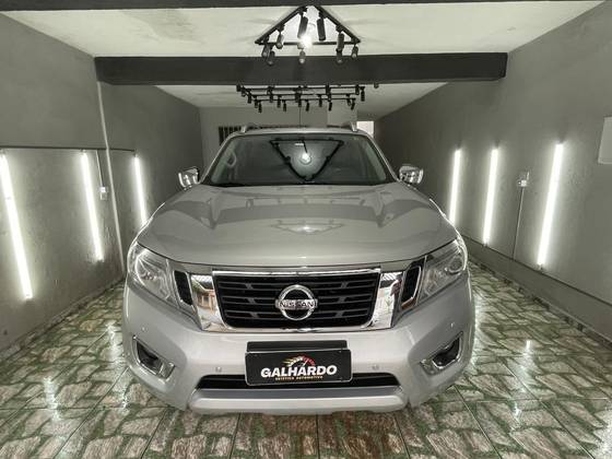 NISSAN FRONTIER 2.3 16V TURBO DIESEL LE CD 4X4 AUTOMÁTICO